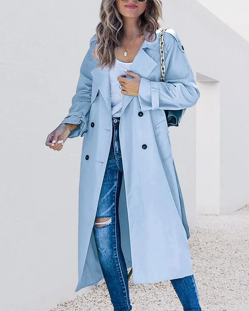 Elegant trench coat in solid colour